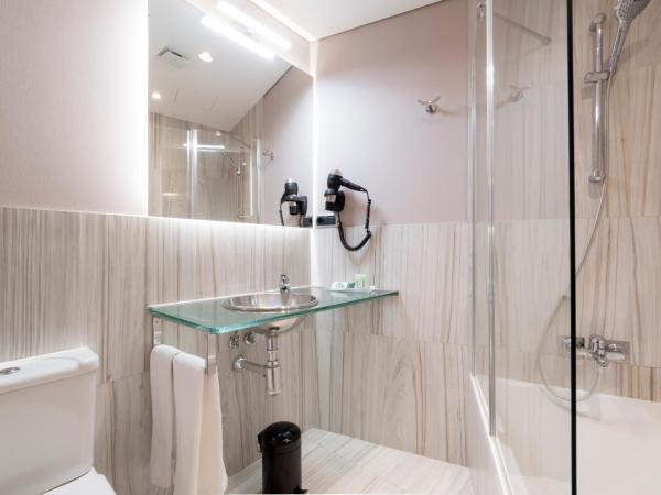 Hotel Plaza : photo 1 de la chambre chambre double ou lits jumeaux