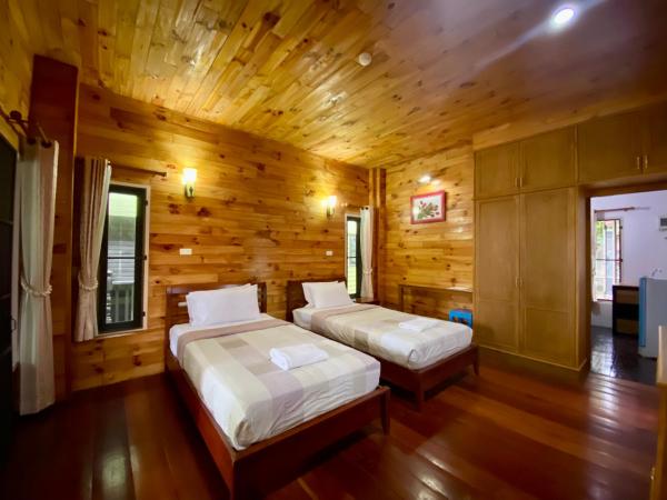 Baan Soontree Resort : photo 4 de la chambre chambre double ou lits jumeaux supérieure