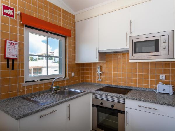 Glenridge Resort By Albufeira Rental : photo 5 de la chambre appartement avec douche