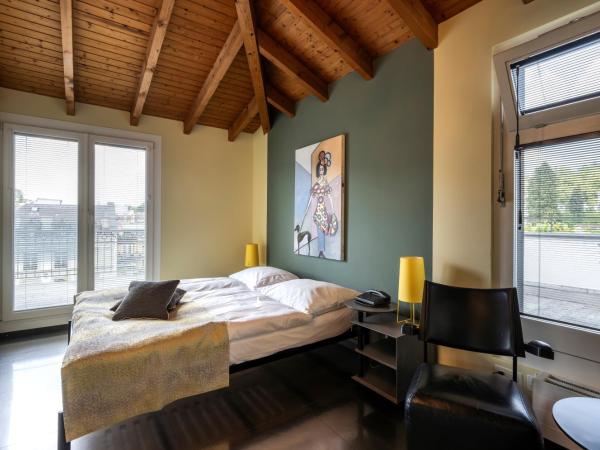 Hotel Rebstock : photo 9 de la chambre chambre double avec terrasse