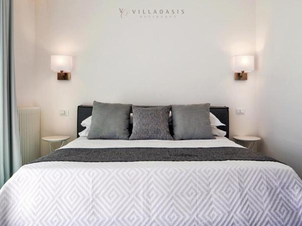 Taormina Villa Oasis Residence : photo 4 de la chambre suite penthouse deluxe avec jacuzzi extérieur