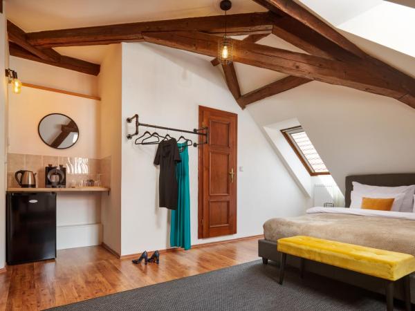 Orangerie : photo 3 de la chambre chambre lit king-size