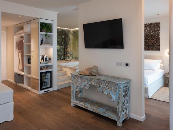 Savoy Beach Hotel & Thermal Spa : photo 10 de la chambre suite avec jacuzzi