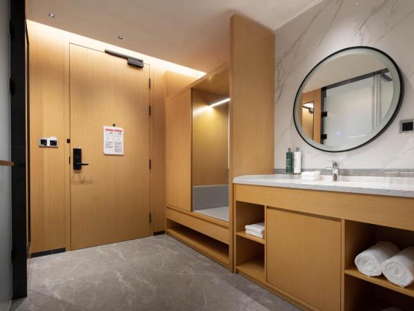 Hilton Garden Inn Hangzhou Xiaoshan : photo 7 de la chambre chambre lit king-size - Étage supérieur