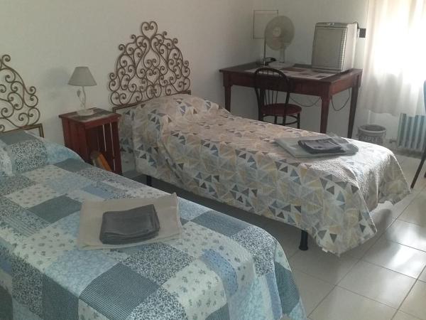 B&Bvintage5bis : photo 5 de la chambre chambre lits jumeaux avec toilettes communes