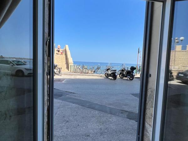 Hotel Ortigia Royal Suite : photo 9 de la chambre appartement - front de mer