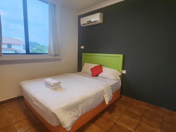 Y Hotel : photo 6 de la chambre chambre standard lit queen-size