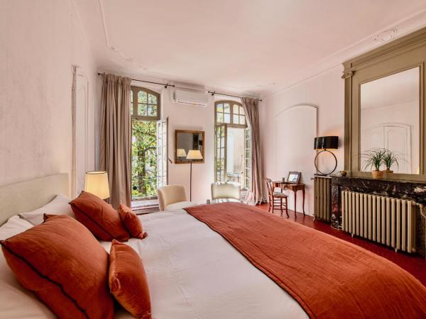 La Chapelle sur la Sorgue : photo 2 de la chambre suite deluxe avec lit king-size