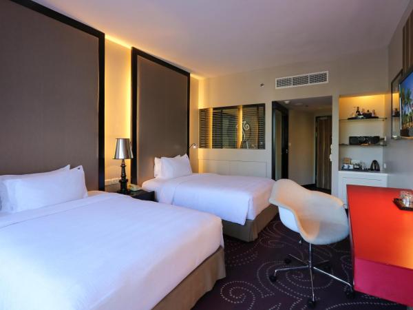 Hard Rock Hotel Pattaya : photo 4 de la chambre chambre double ou lits jumeaux deluxe - vue sur ville 