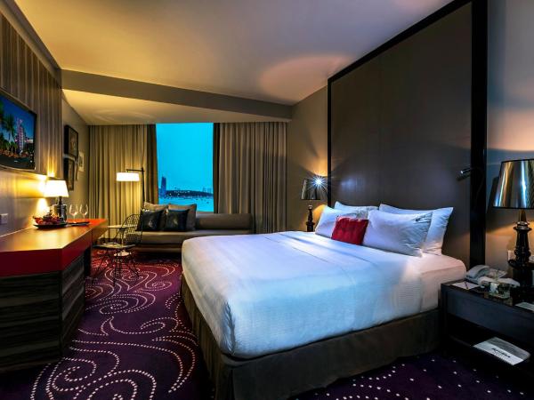 Hard Rock Hotel Pattaya : photo 2 de la chambre hébergement rock royalty - vue sur mer