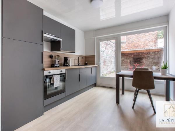 Residence Poterne : photo 2 de la chambre studio avec terrasse