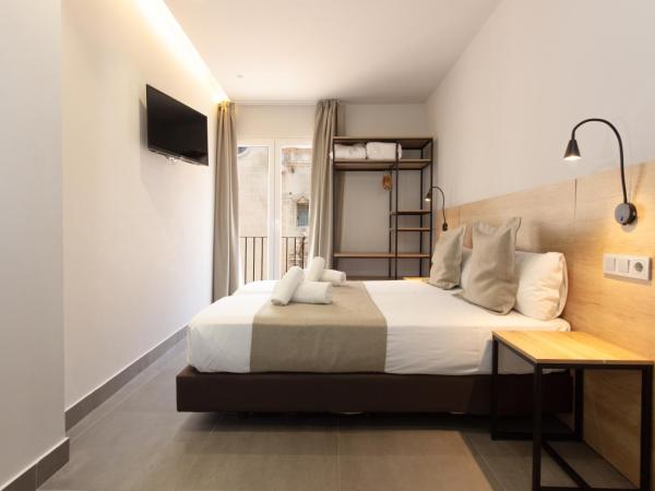 Hotel La Milagrosa : photo 10 de la chambre chambre triple supérieure