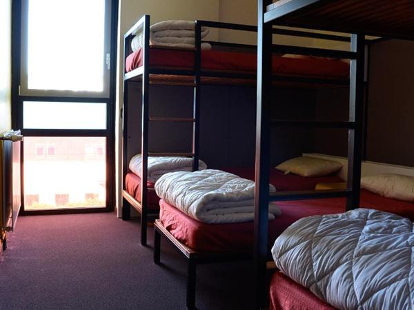 Auberge de Jeunesse de Morlaix : photo 1 de la chambre lit simple dans dortoir pour hommes