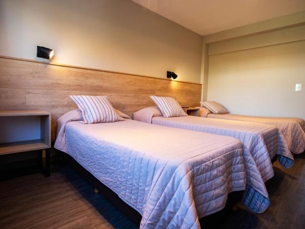 Hotel 7 Lagos : photo 5 de la chambre chambre triple supérieure