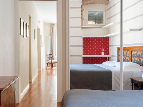 Casa di Sofia Città Alta : photo 1 de la chambre suite junior deluxe avec salle de bains privative extérieure