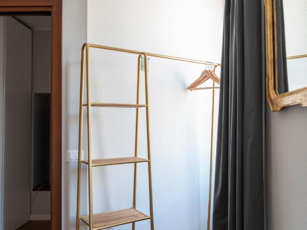 Casa di Sofia Città Alta : photo 6 de la chambre chambre triple avec salle de bains privative