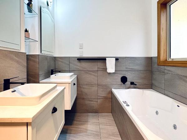 The Shan's Lodge : photo 4 de la chambre studio with spa bath - lilac studio