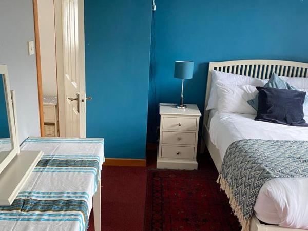 Ger's : photo 7 de la chambre chambre double avec salle de bains privative