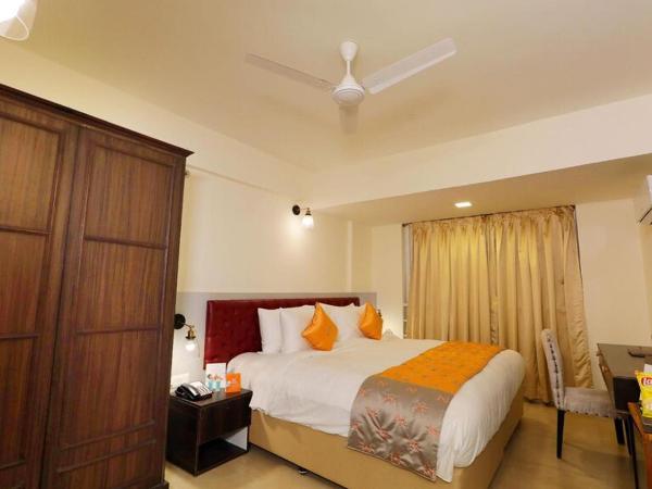 The Altruist Business Hotel Whitefield : photo 1 de la chambre suite lit king-size