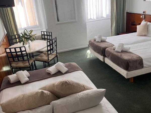 Azurene Royal Hotel : photo 1 de la chambre chambre quadruple
