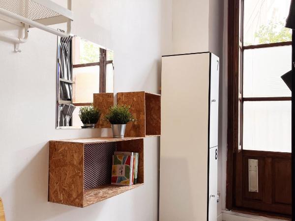 Way Hostel Madrid : photo 3 de la chambre lit dans dortoir mixte de 8 lits
