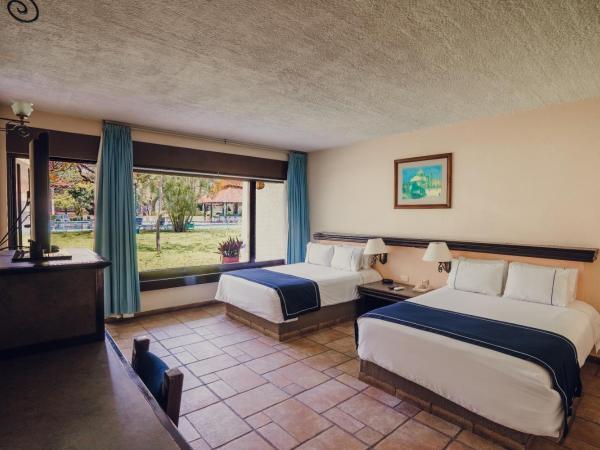 Mision De Los Angeles : photo 3 de la chambre chambre double standard avec 2 lits doubles - vue sur la piscine