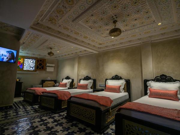 Hotel & Ryad DALILA : photo 4 de la chambre chambre quadruple classique