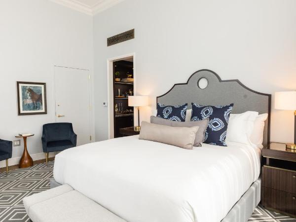 Hôtel Swexan : photo 2 de la chambre chambre lit king-size - accessible aux personnes à mobilité réduite