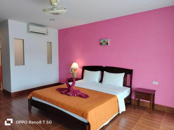D.R. Lanta Bay Resort : photo 1 de la chambre chambre double deluxe