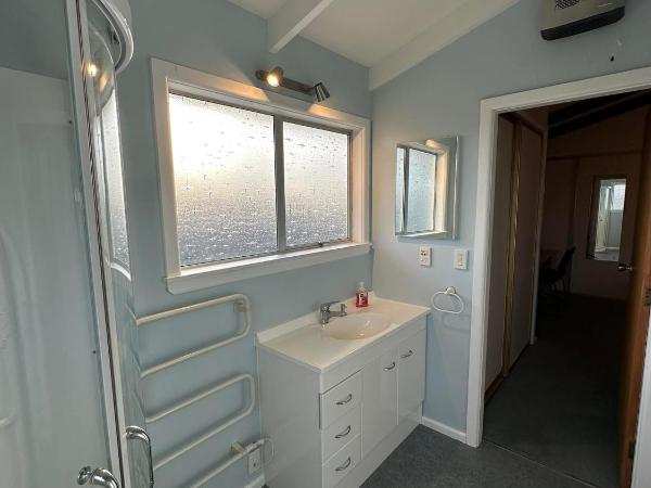 The Airport Homestay House : photo 2 de la chambre chambre double deluxe avec baignoire