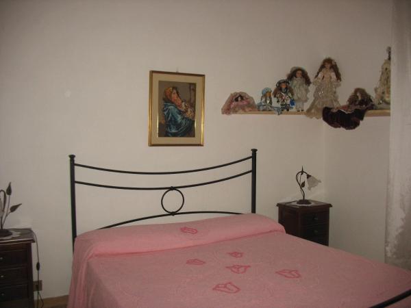 B&B Mare e Monti : photo 2 de la chambre chambre double avec salle de bains privative