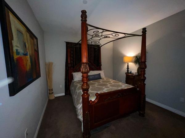 Beautiful Gated two story House : photo 6 de la chambre maison 3 chambres