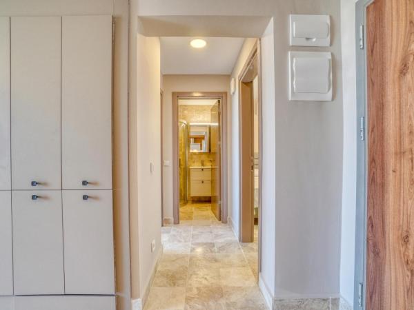 Olira Türkbükü Residences : photo 2 de la chambre appartement - vue sur jardin