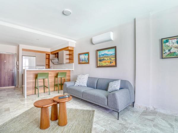 Olira Türkbükü Residences : photo 3 de la chambre appartement avec balcon