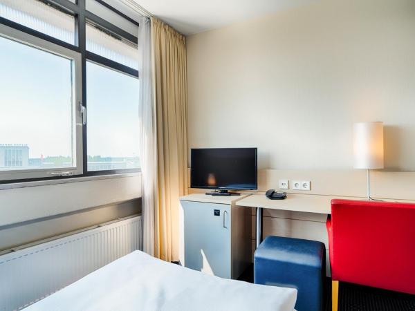 Enjoy Hotel am Studio : photo 4 de la chambre chambre double ou lits jumeaux