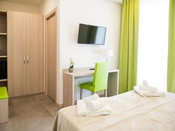 Hotel Solemare - Frontemare - 3 Stelle Superior : photo 10 de la chambre chambre triple confort