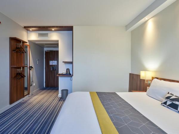 Holiday Inn Express Strasbourg Centre by IHG : photo 4 de la chambre chambre lit queen-size standard - accessible aux personnes à mobilité réduite