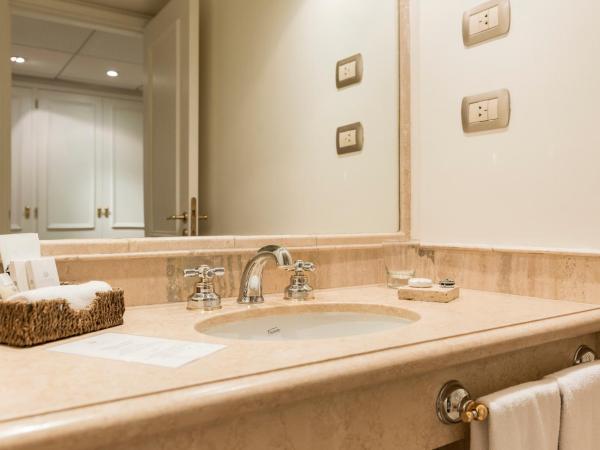 Loi Suites Recoleta Hotel : photo 8 de la chambre chambre triple exécutive