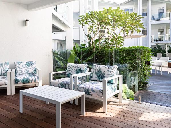 Beaches Holiday Apartments - Official Onsite Reception & Check In : photo 6 de la chambre deluxe two-bedroom apartment with pool deck access