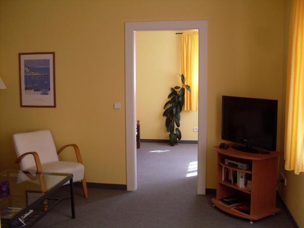 Apartma La Provence : photo 1 de la chambre appartement 1 chambre - sud