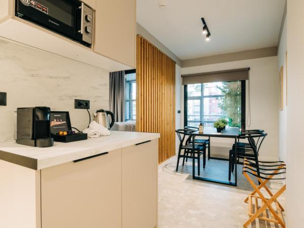 Athesense Suites : photo 8 de la chambre suite deluxe avec balcon - vue sur acropole