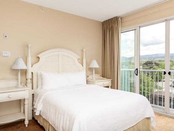 Hotel Eldorado at Eldorado Resort : photo 1 de la chambre chambre de luxe avec 2 lits queen-size.