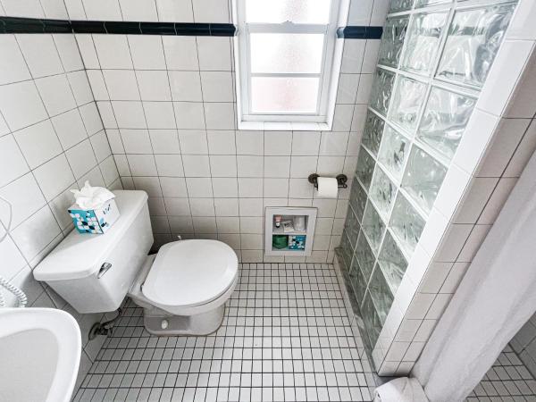 Winterset : photo 4 de la chambre studio avec 2 lits queen-size