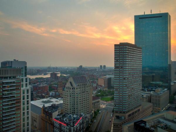 Boston Marriott Copley Place : photo 10 de la chambre chambre lit king-size - vue sur rivière