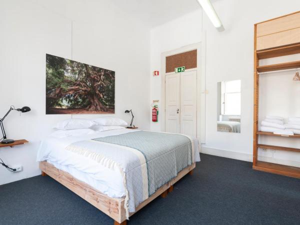 Cheese & Wine Lapa : photo 5 de la chambre chambre familiale avec salle de bains privative séparée