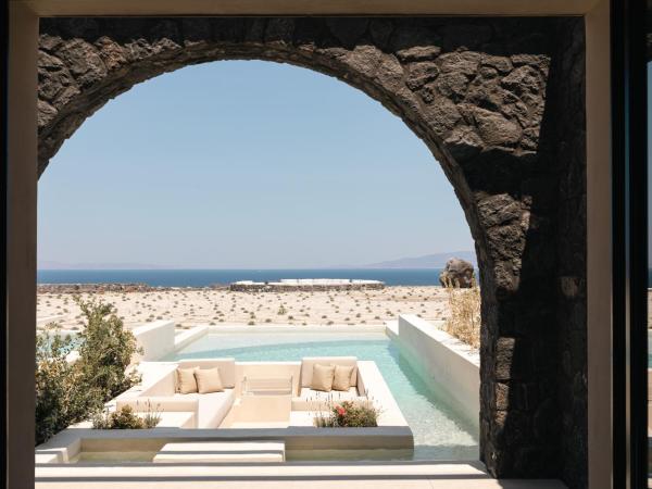 Elysian Retreat : photo 7 de la chambre villa euphoria - vue sur piscine et mer