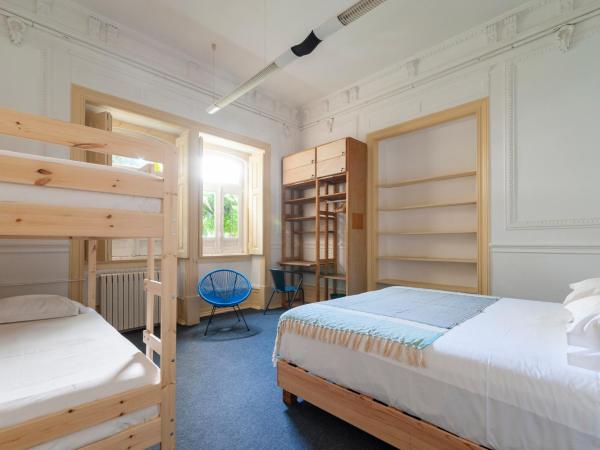 Cheese & Wine Lapa : photo 10 de la chambre chambre familiale avec salle de bains privative séparée