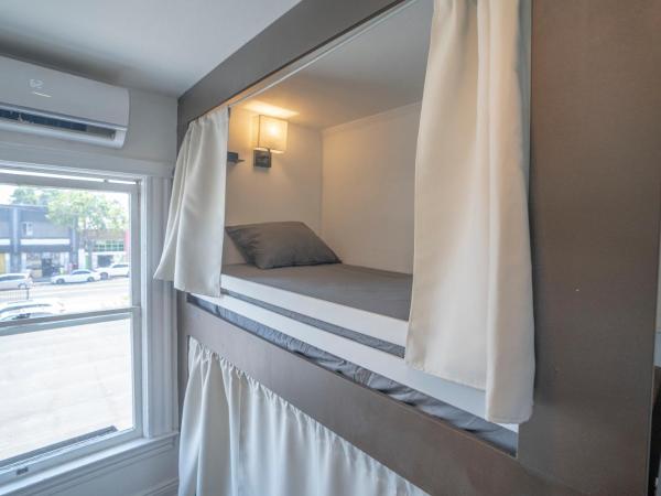 Burlington Hostel : photo 4 de la chambre lit superposé dans dortoir mixte