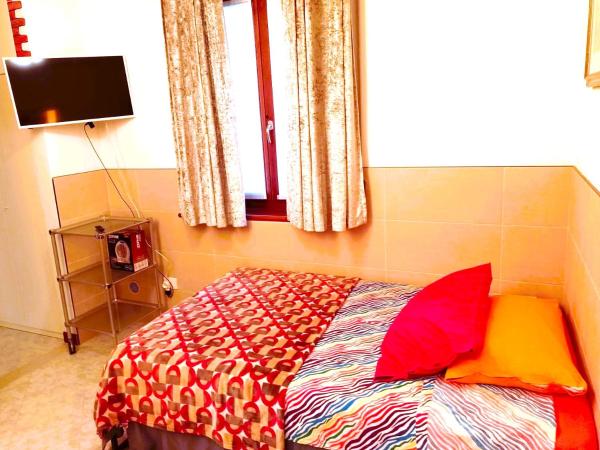 Cozy!! Verona : photo 2 de la chambre chambre double avec salle de bains privative