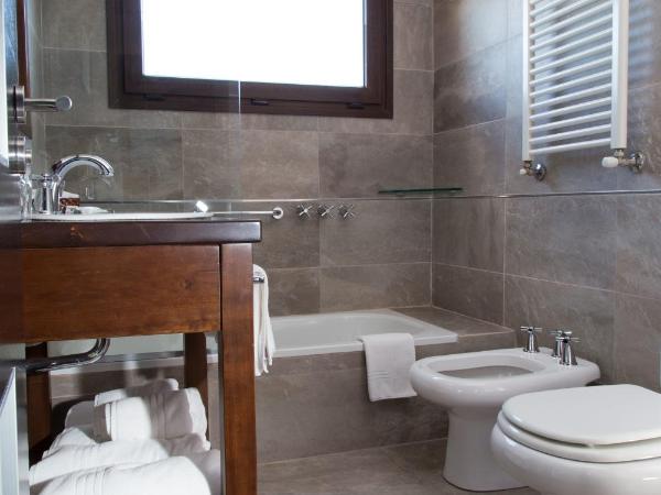 Hotel Cottbus : photo 6 de la chambre chambre familiale supérieure (4 adultes)